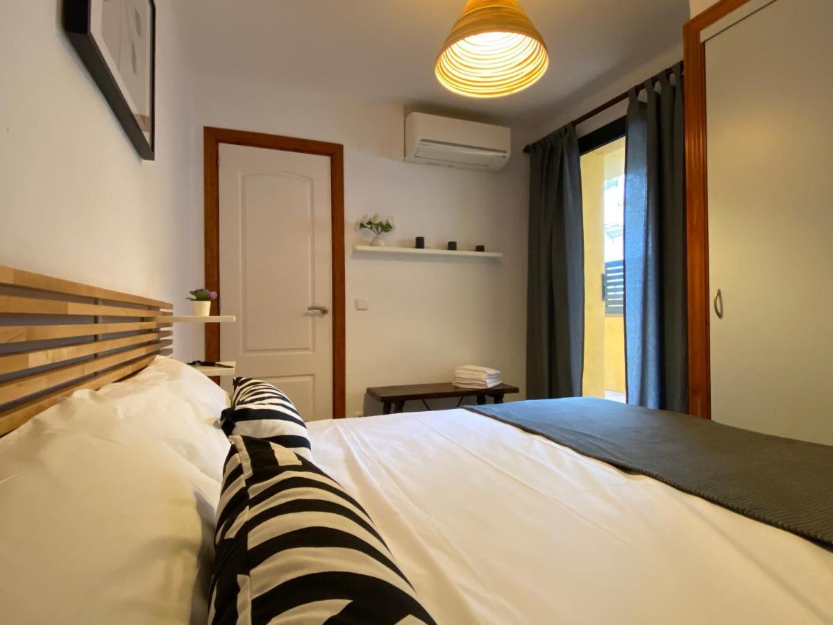 Apartments Sant Lluis Center, 2 Min Walk From The Sea Льорет-де-Мар Экстерьер фото