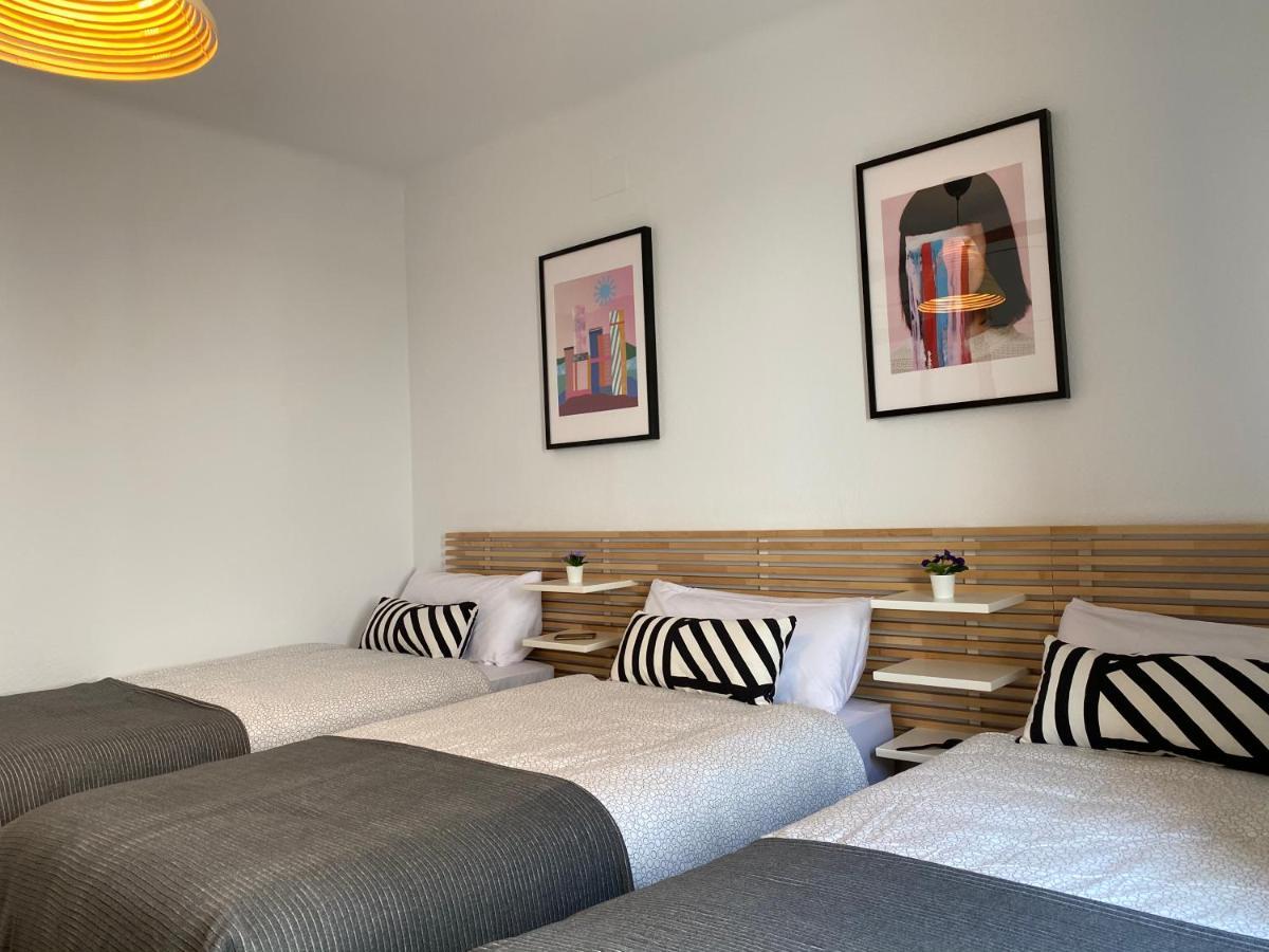 Apartments Sant Lluis Center, 2 Min Walk From The Sea Льорет-де-Мар Экстерьер фото